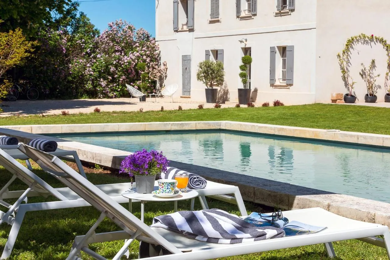 Les Chambres Romantiques - Jacuzzi Privatif, Domaine Aixois D'Exception Aix-en-Provence Frankrike