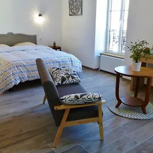 https://residence-14-moulins.inbrittany.com